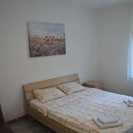 Bogoljubova Vinska Koliba Vrdnik