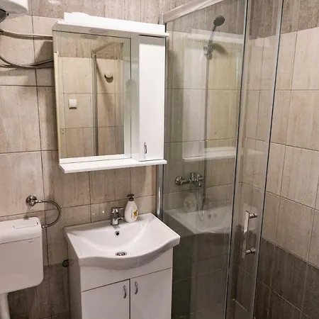 Bogoljubova Vinska Koliba Holiday home *