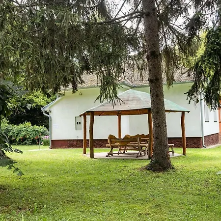 Bogoljubova Vinska Koliba Holiday home *