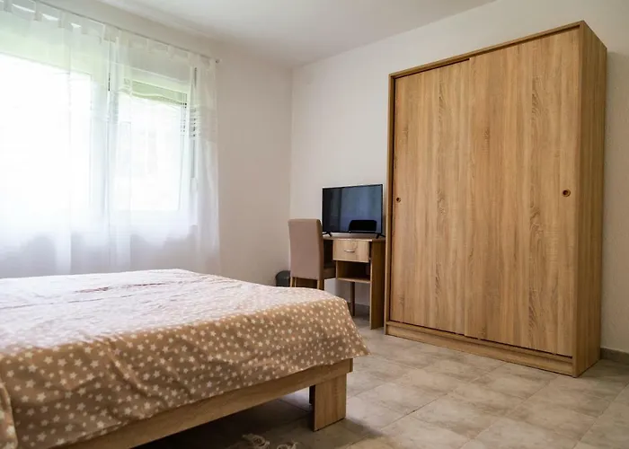 Bogoljubova Vinska Koliba * ヴルドニーク