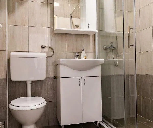 Bogoljubova Vinska Koliba * ヴルドニーク